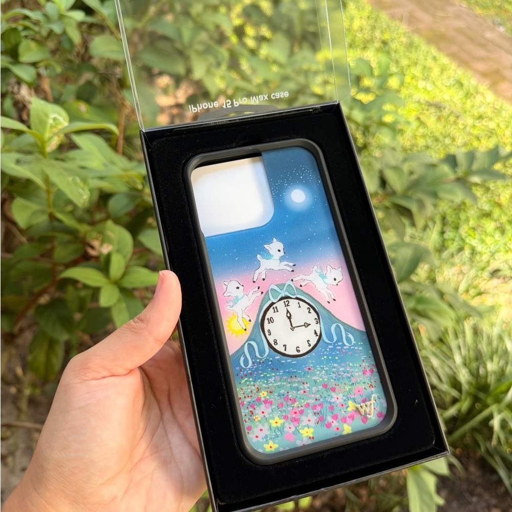 Laufey Wildflower iPhone 15 Pro Max Case